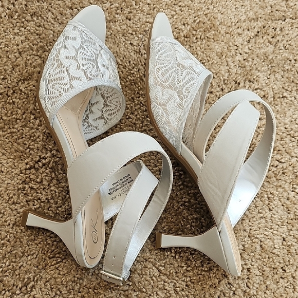 It's OK Elegant Lace‎ Strap Women's Sandals in Gray Size 11m - Picture 6 of 8